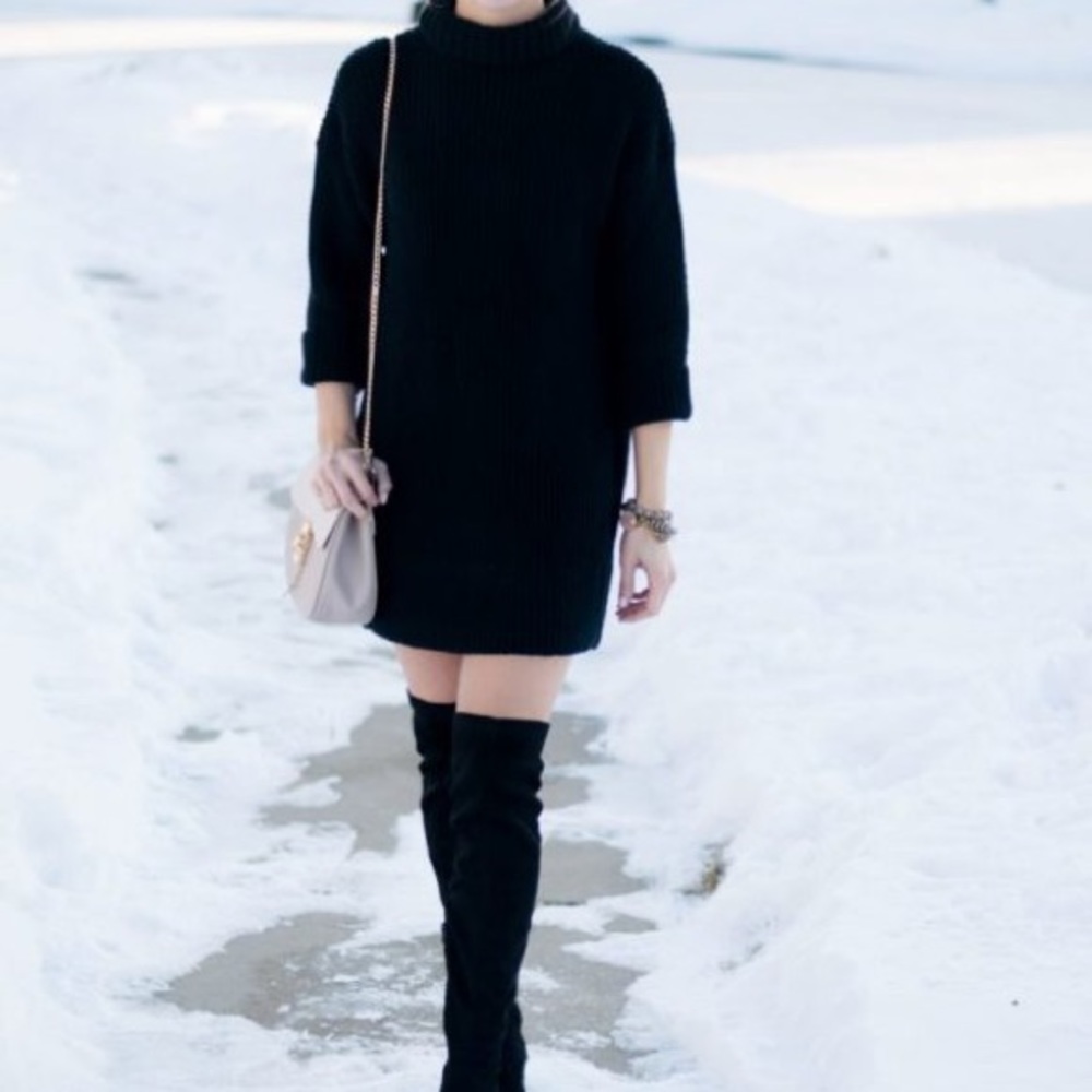 Topshop Black long sweater/ Short Dress size 4-6
